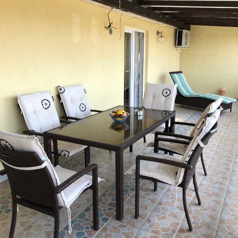 Apartmani Gabi เซซาริซา ภายนอก รูปภาพ